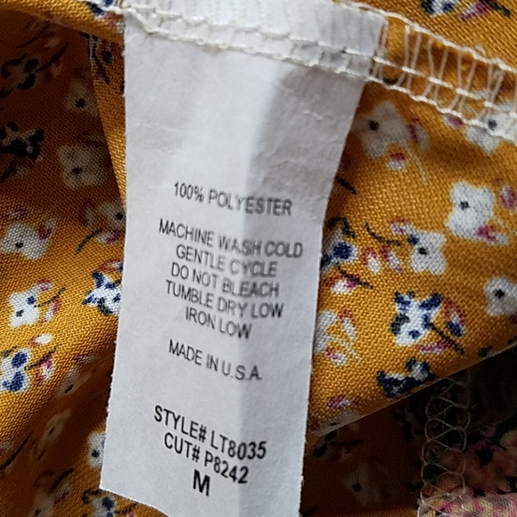 Hailey & Co. Peasant Boho Blouse - Picture 9 of 9